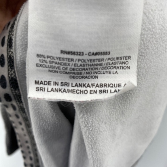 Nike Shirt Women's Size Large Pull Over 1/2 Zip Long Sleeve Athletic Exercise - Picture 14 of 14